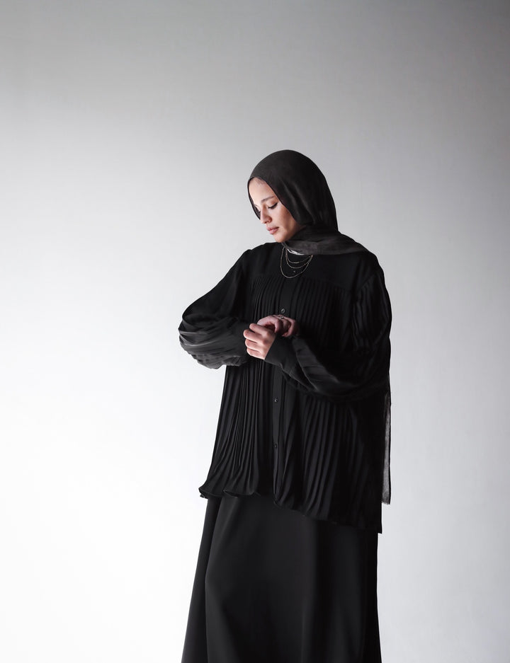 Buttoned flow abaya C0472