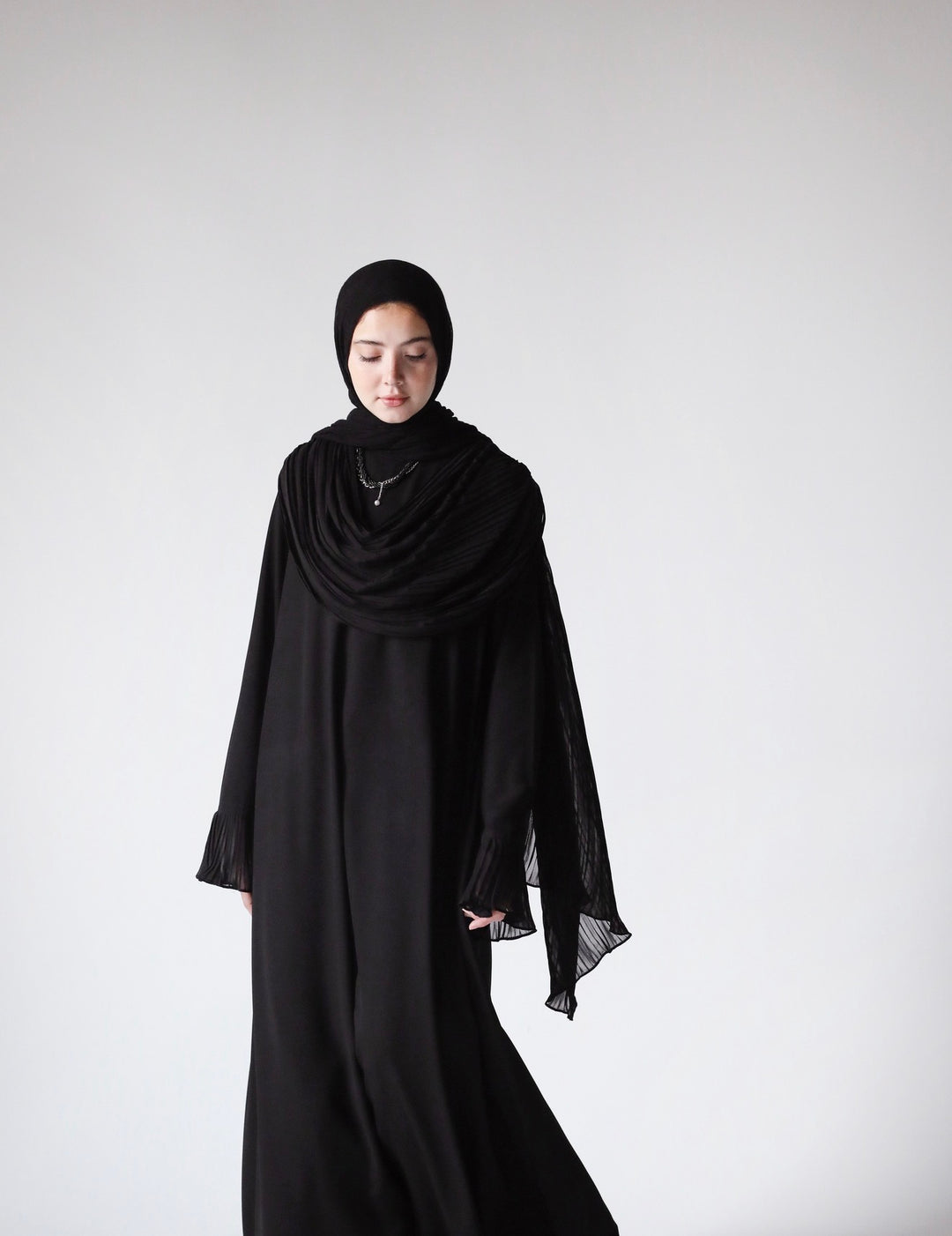 Pleated Scarf Abaya C0500