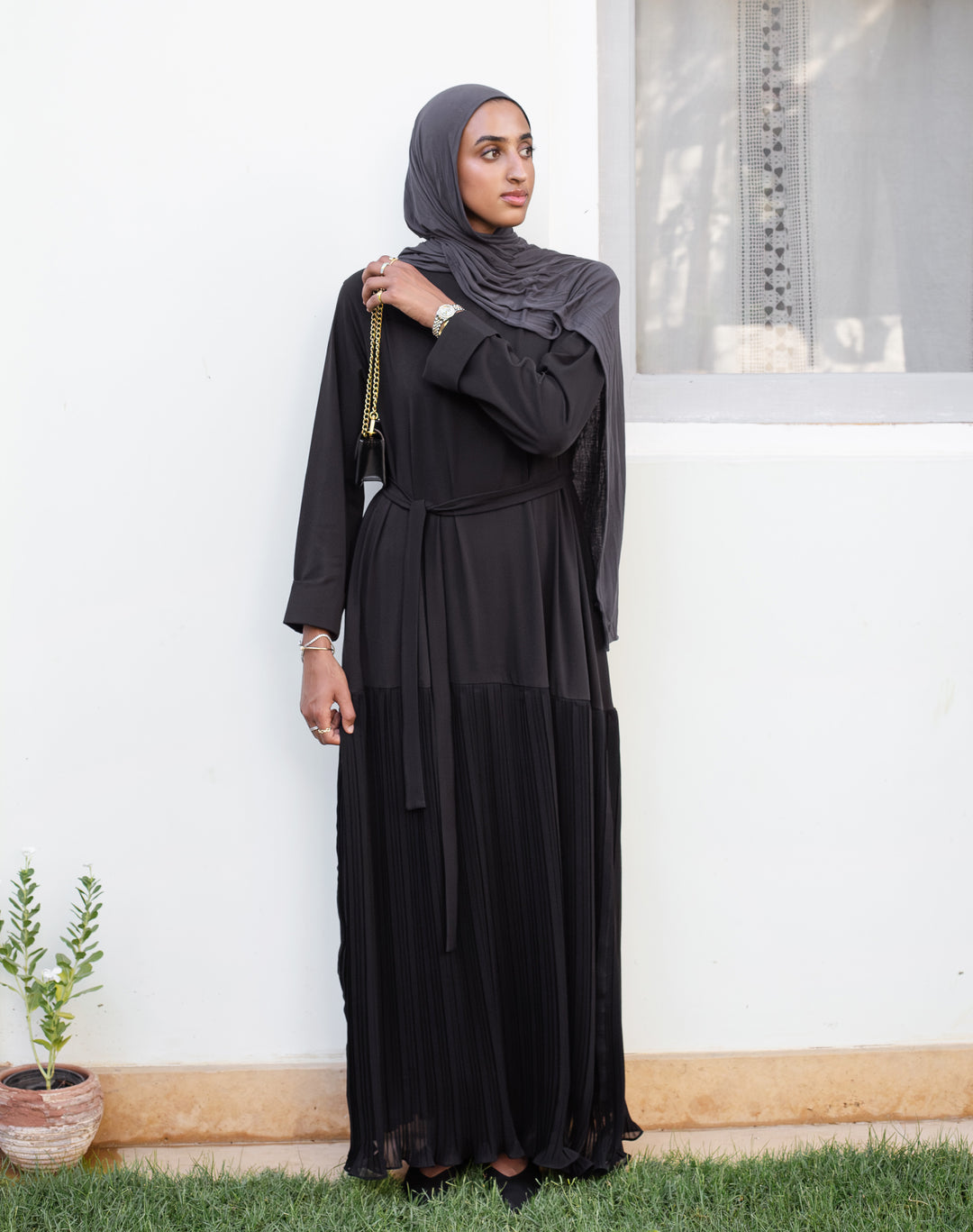 Cotton Pleated Abaya c0571