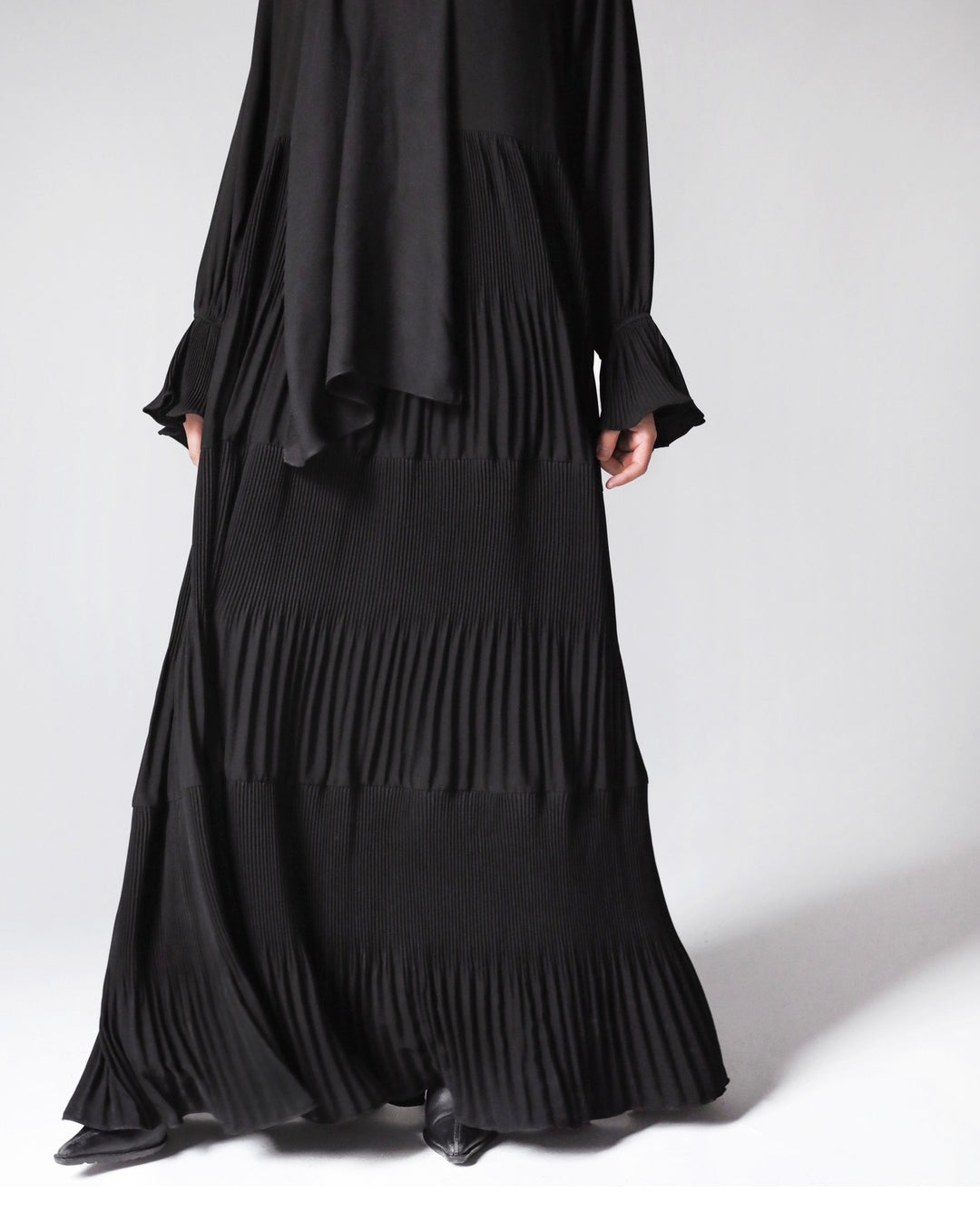 Gypsy Pleated Abaya C0508