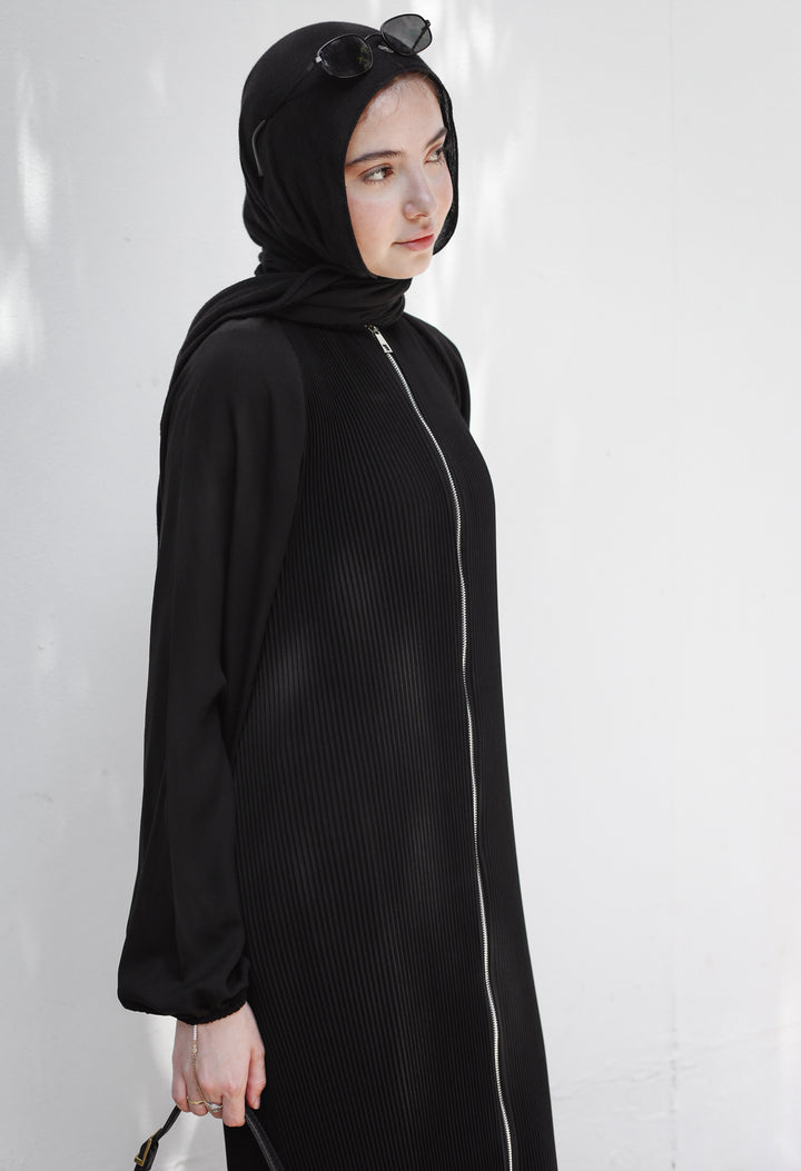 Zipped pleated abaya C0222