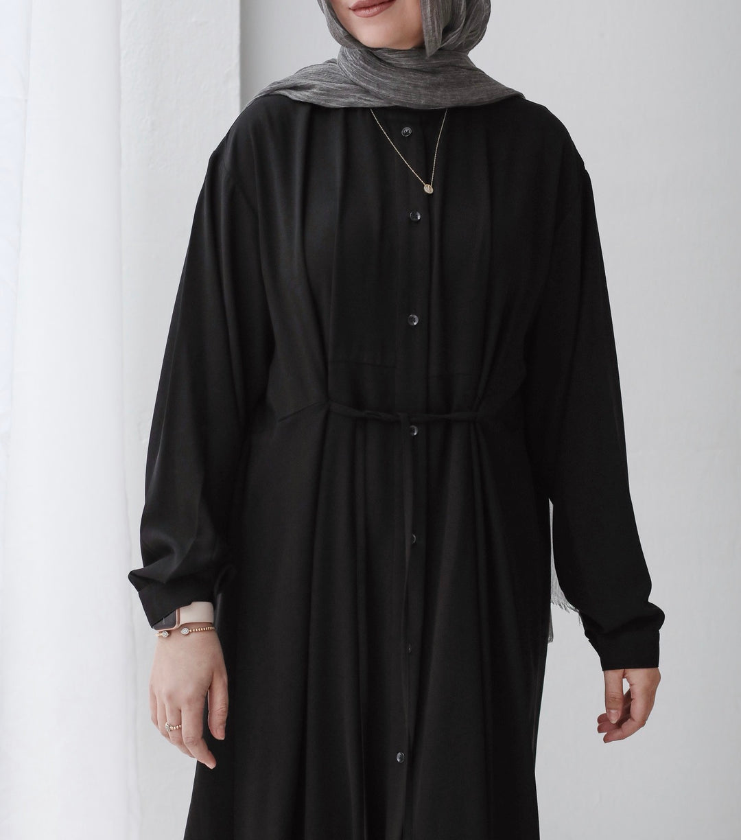 Frontal Shirt Tie Abaya C0544
