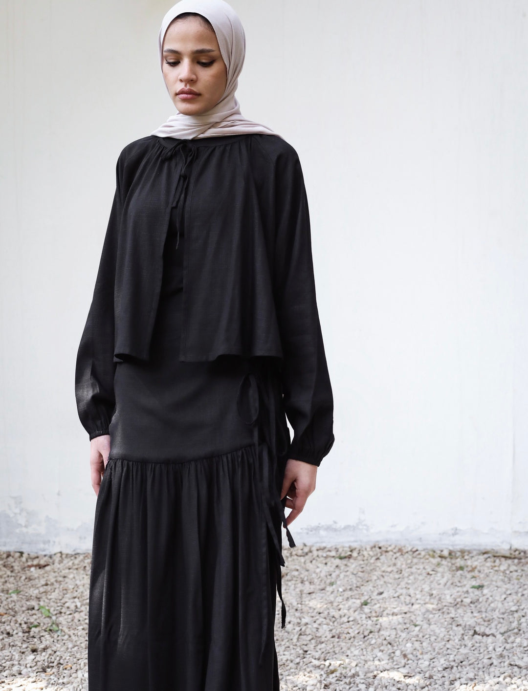 Layered Flow Linen Set C0510