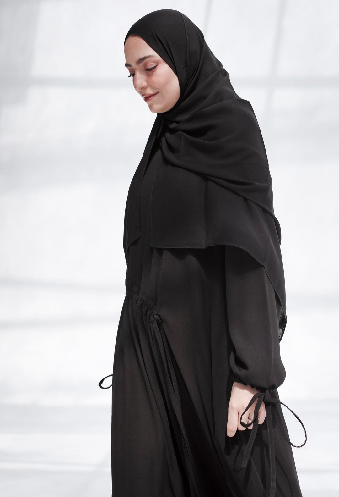 Gathered Abaya C0533