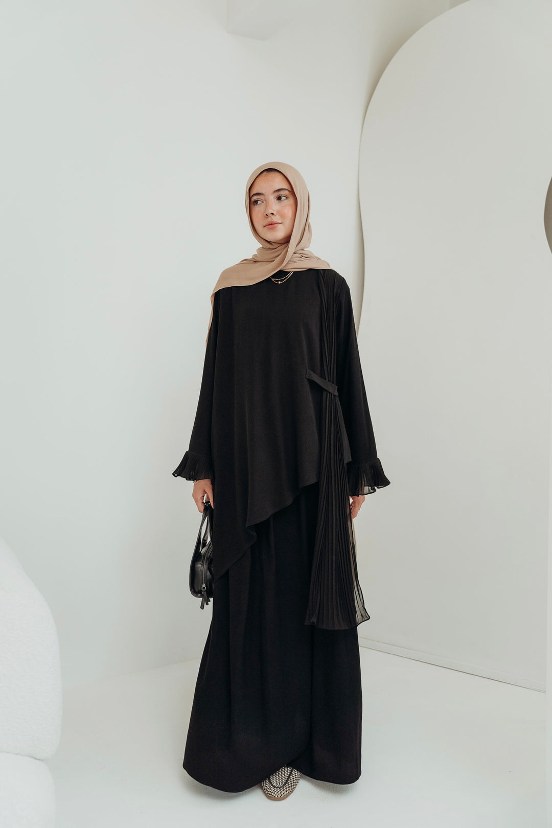 Pleated Titled Set C0424