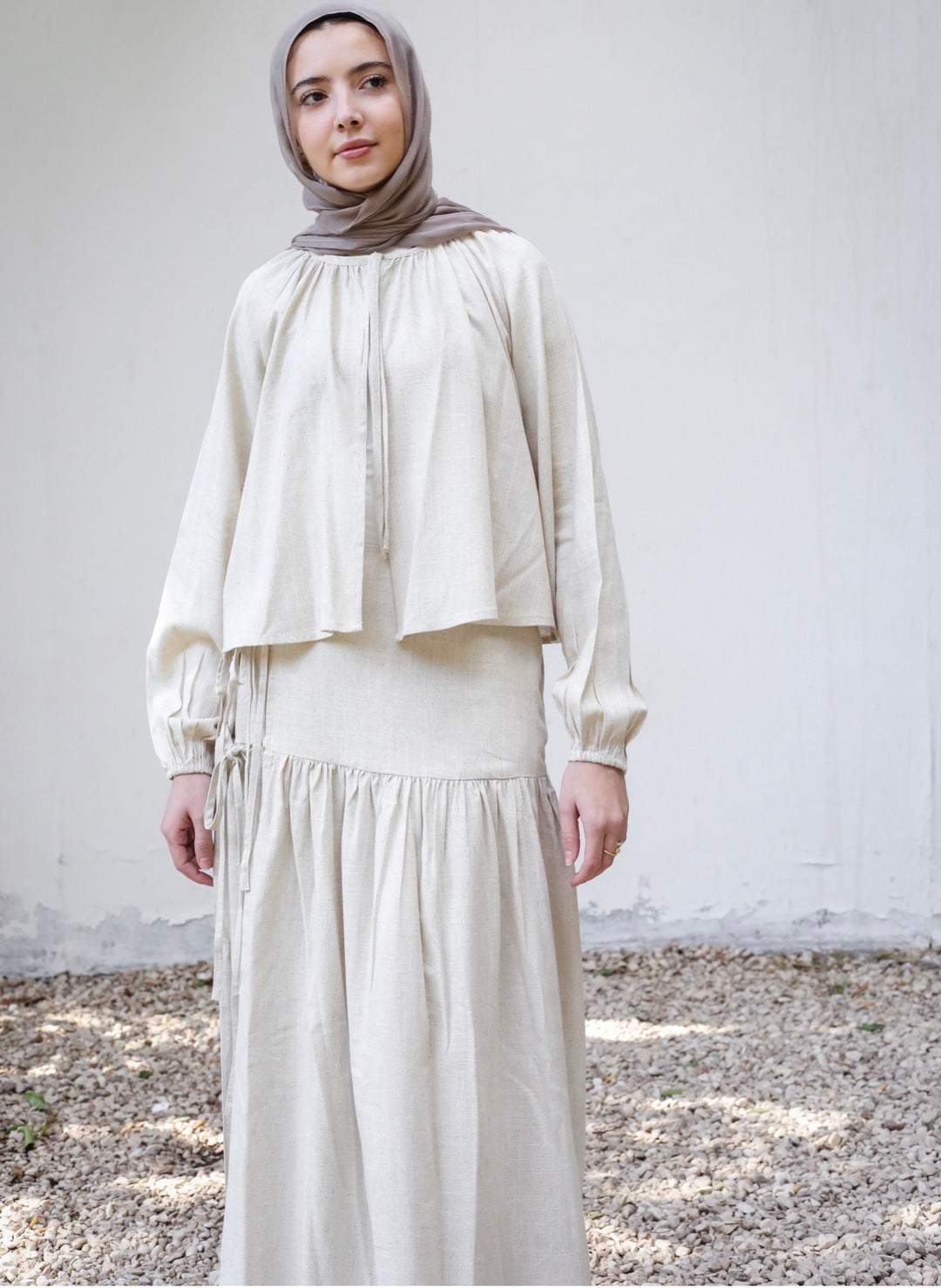 Layered Flow Linen Set C0510