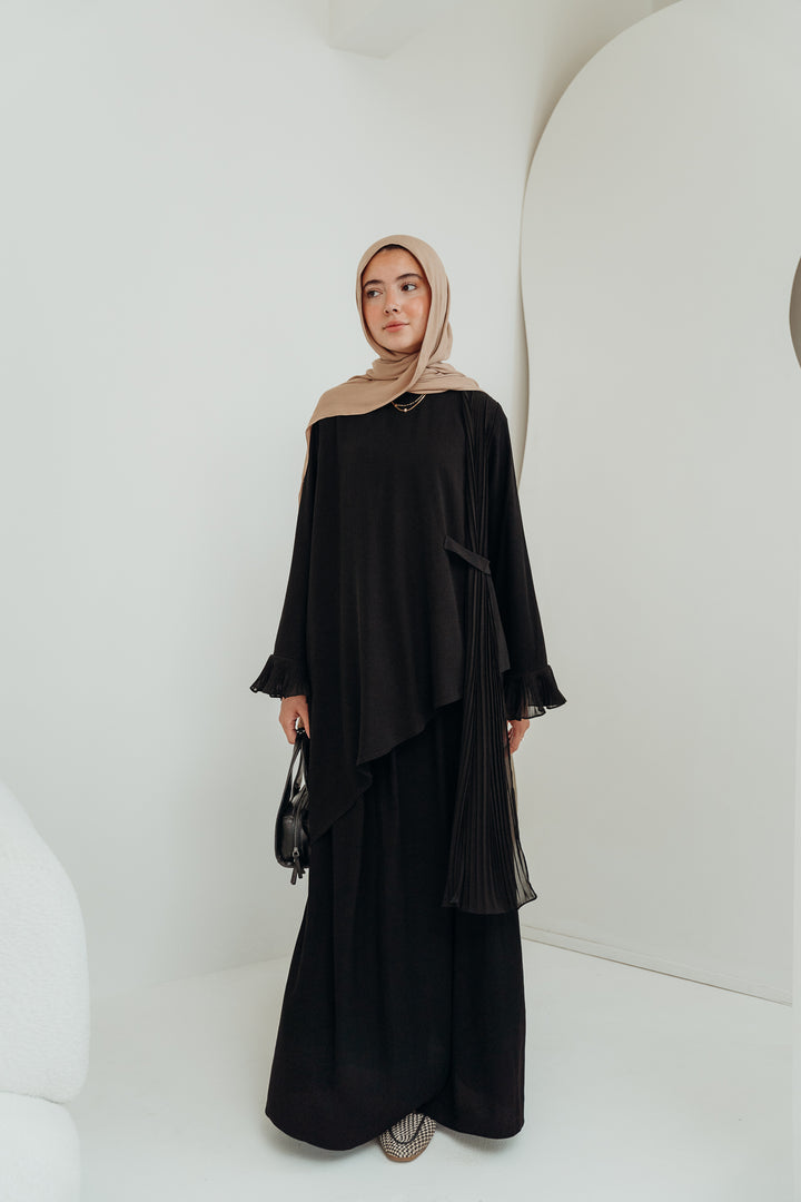 Pleated Titled Set C0424