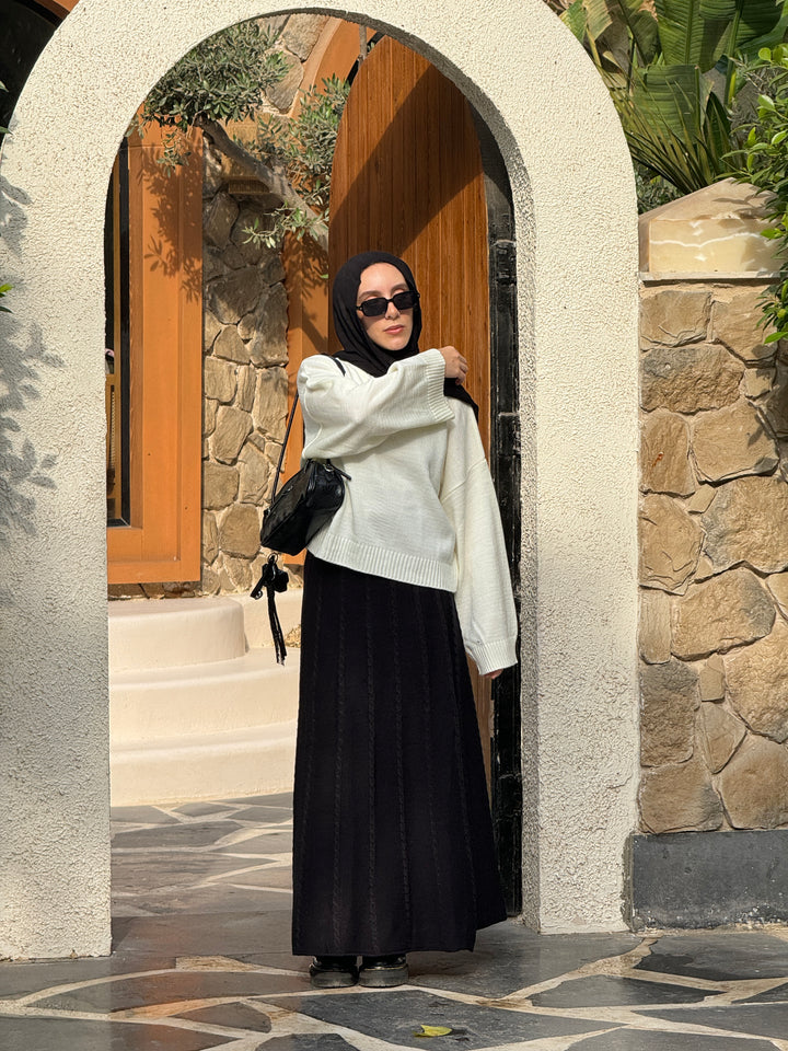 Oversized knitted pullover C0339