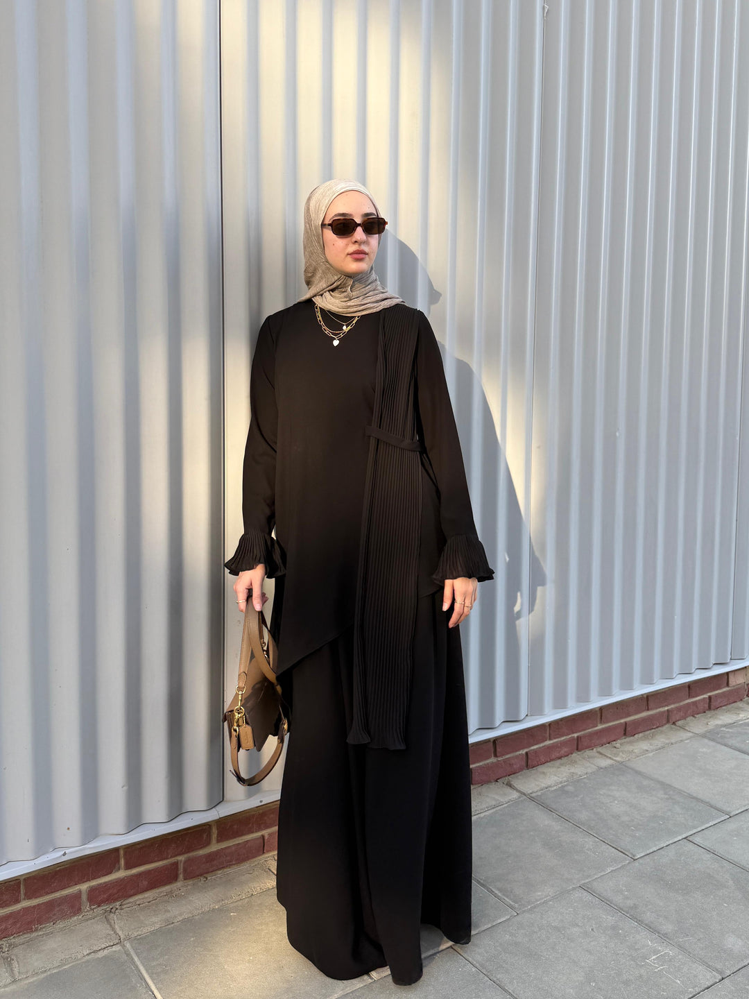 Pleated Titled Set C0424