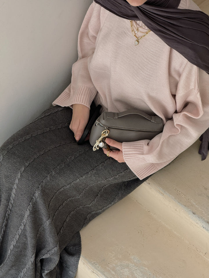 Oversized knitted pullover C0339