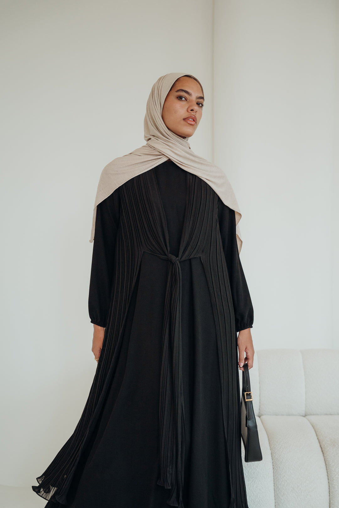 Pleated Knot Abaya C0425