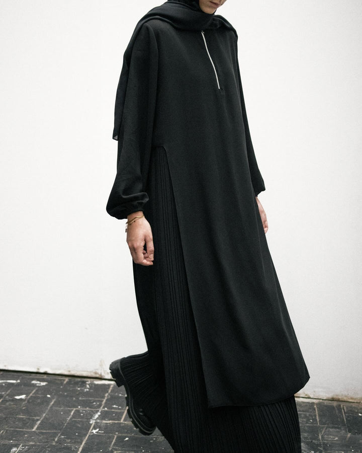 One piece pleated abaya C0219