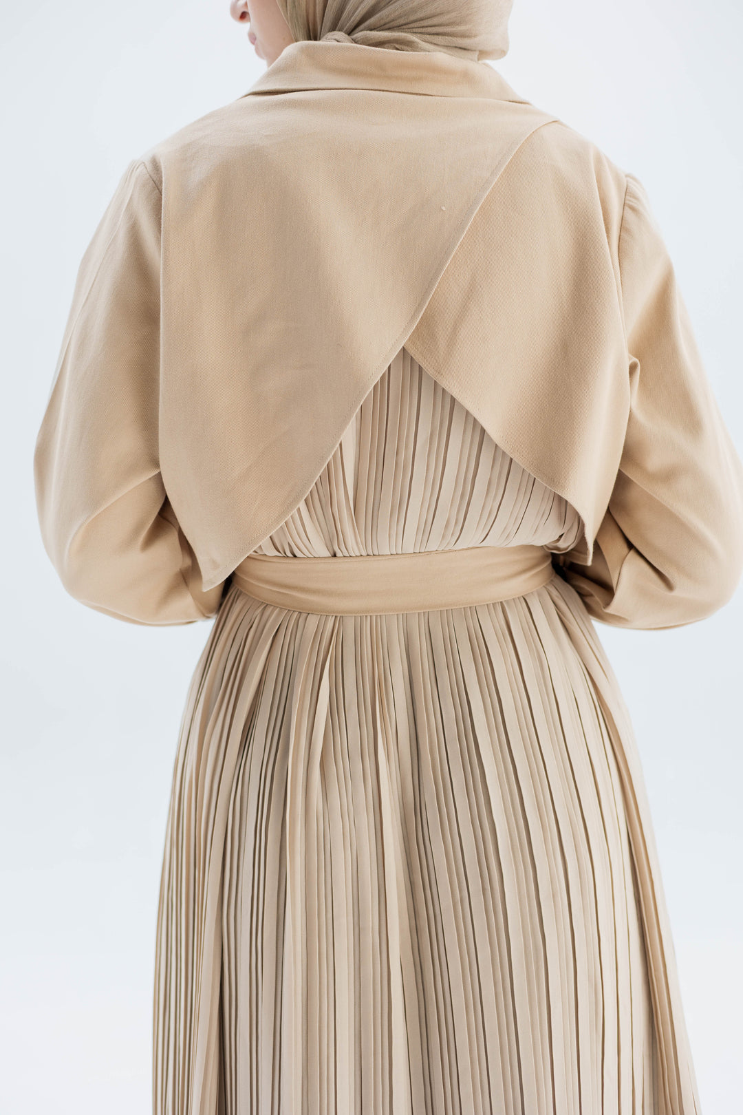 Pleated Trench Coat C0445