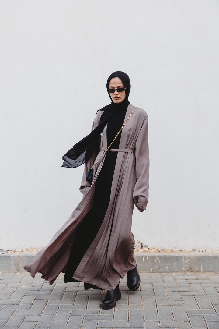 Cloche pleated kaftan C0493