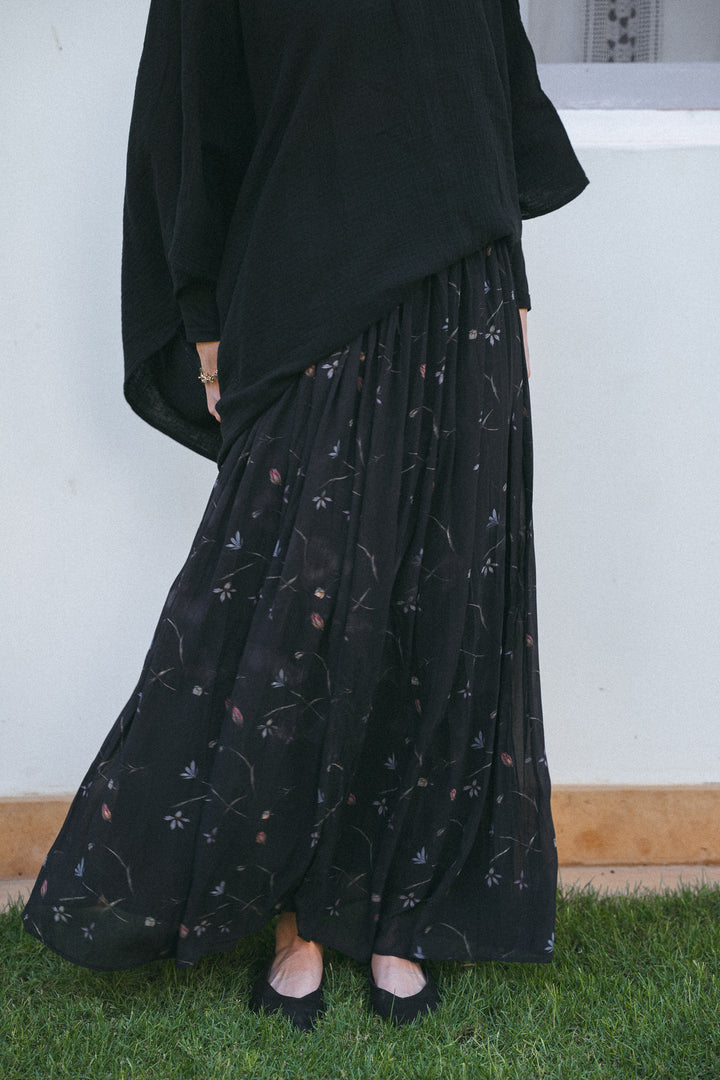 Crushed noire skirt c0567