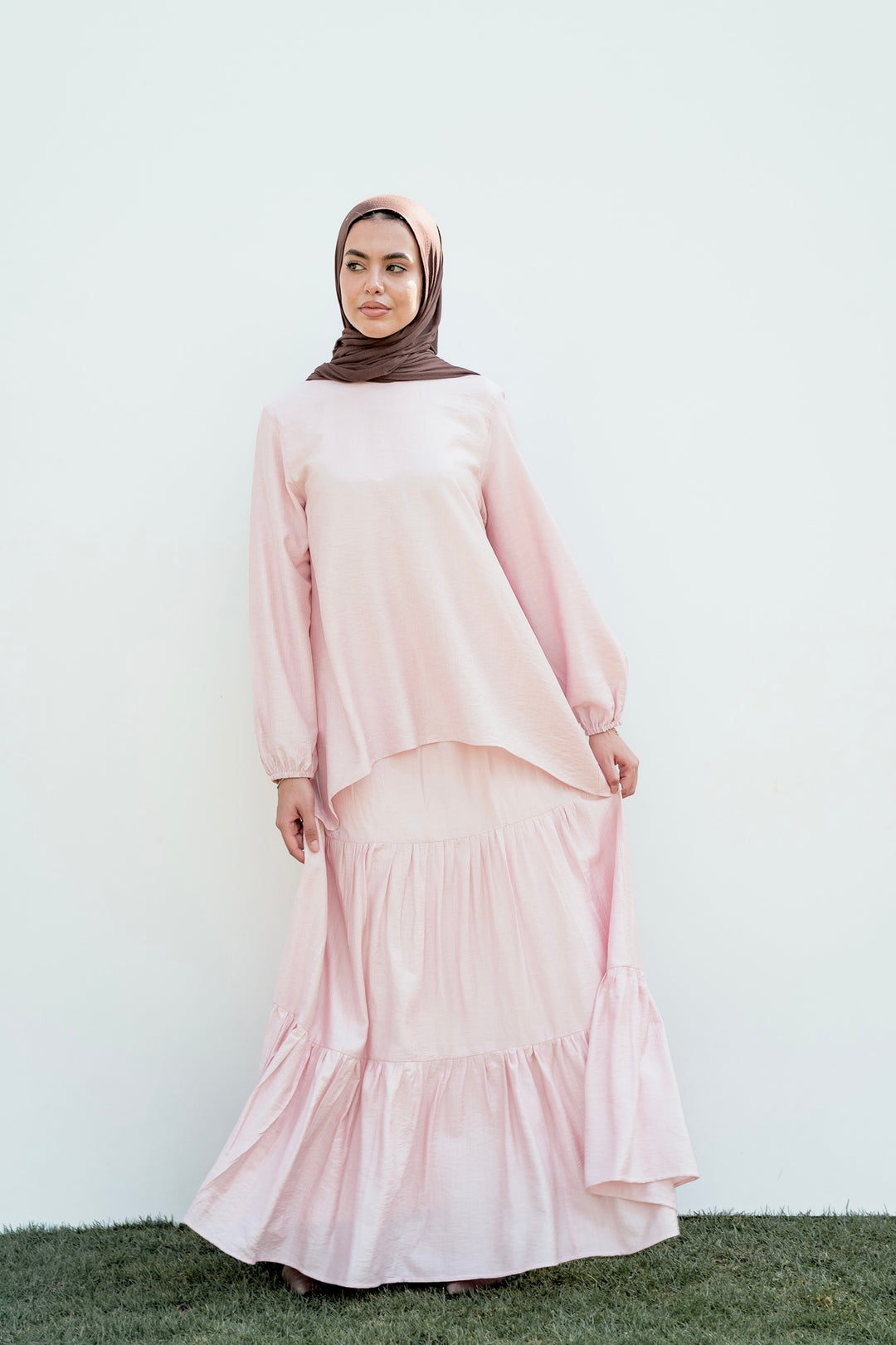 Flowing Layered Set C0534