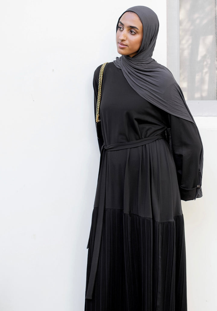 Cotton Pleated Abaya c0571