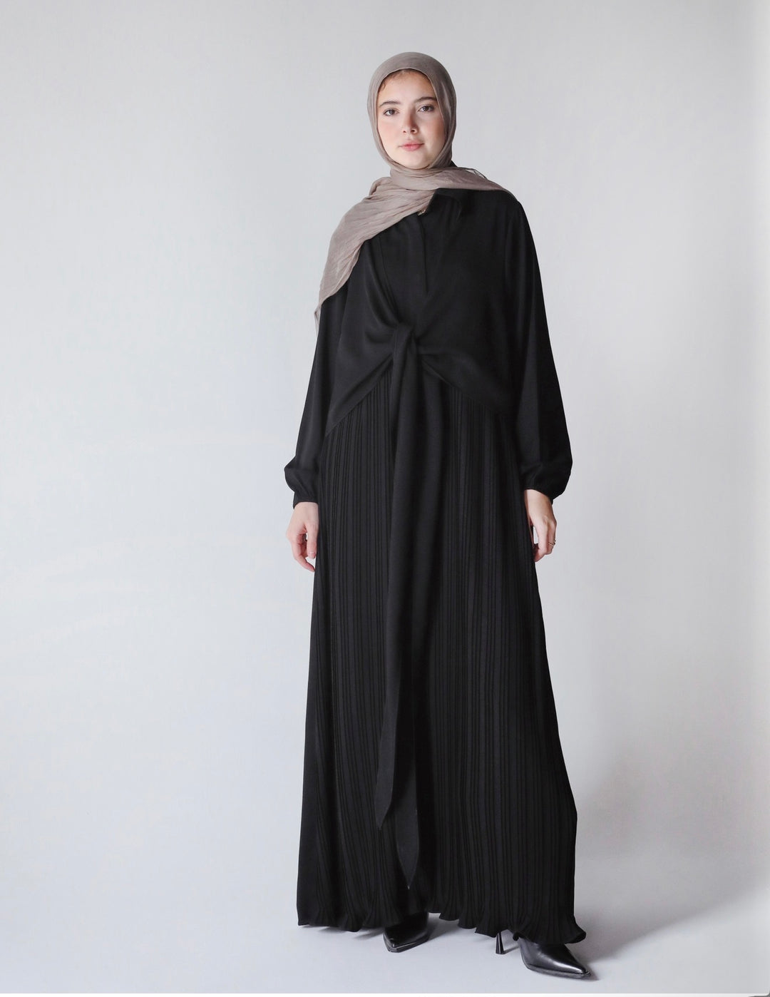 Wrap Pleated Abaya C0506