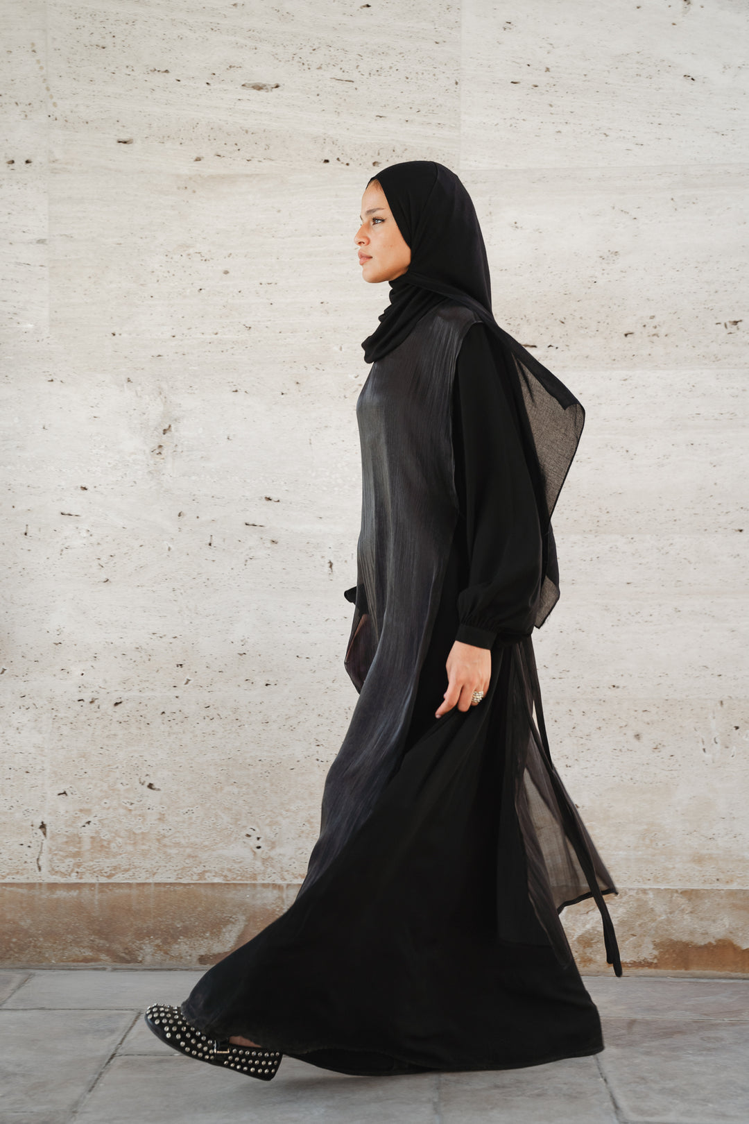 The Shimmer Cape C0528