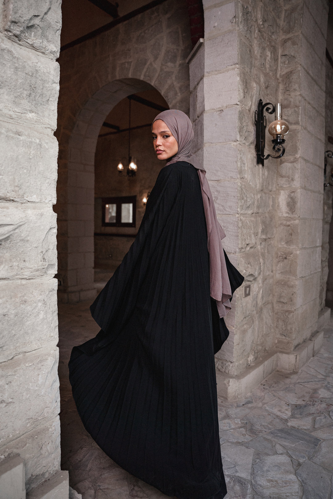 Cape Pleated Set C0467