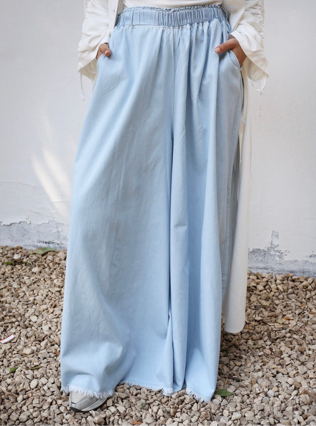 Wide Denim Pants C0389
