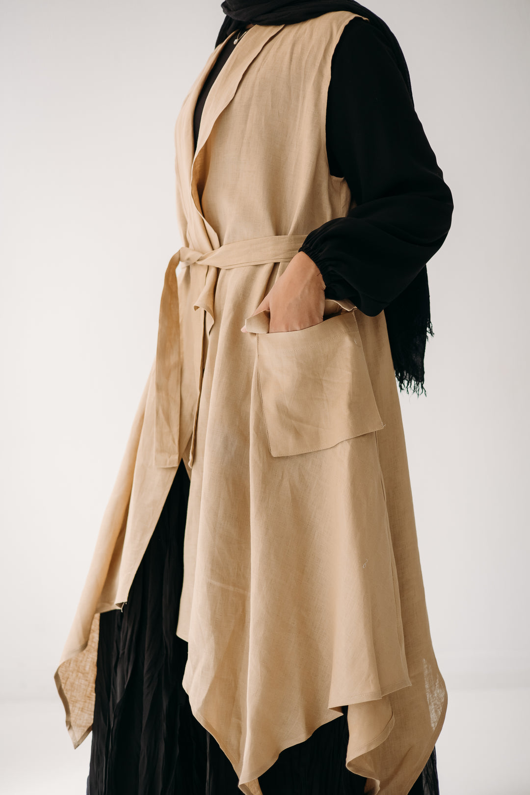 Drape Linen Vest C0427
