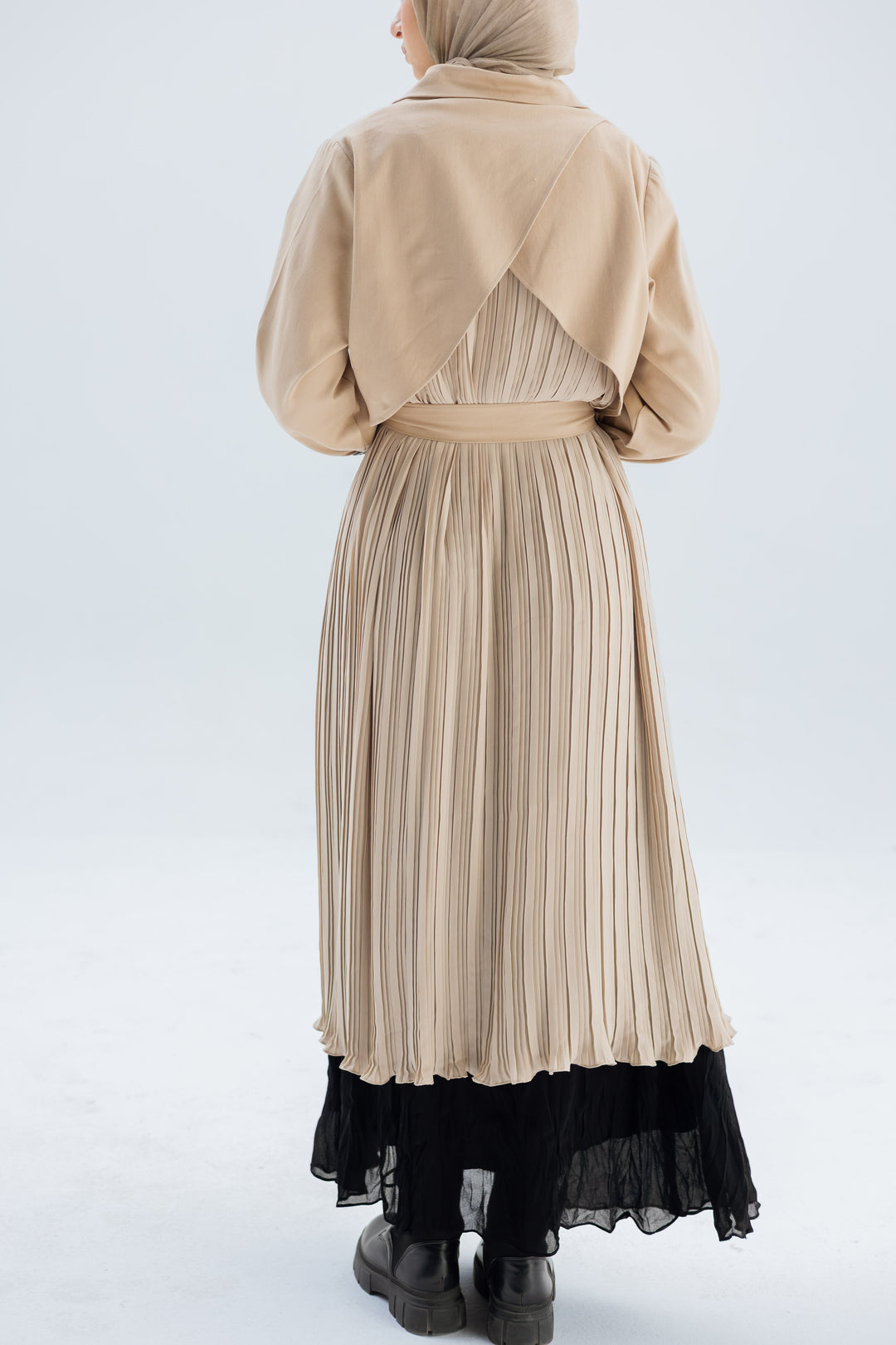 Pleated Trench Coat C0445