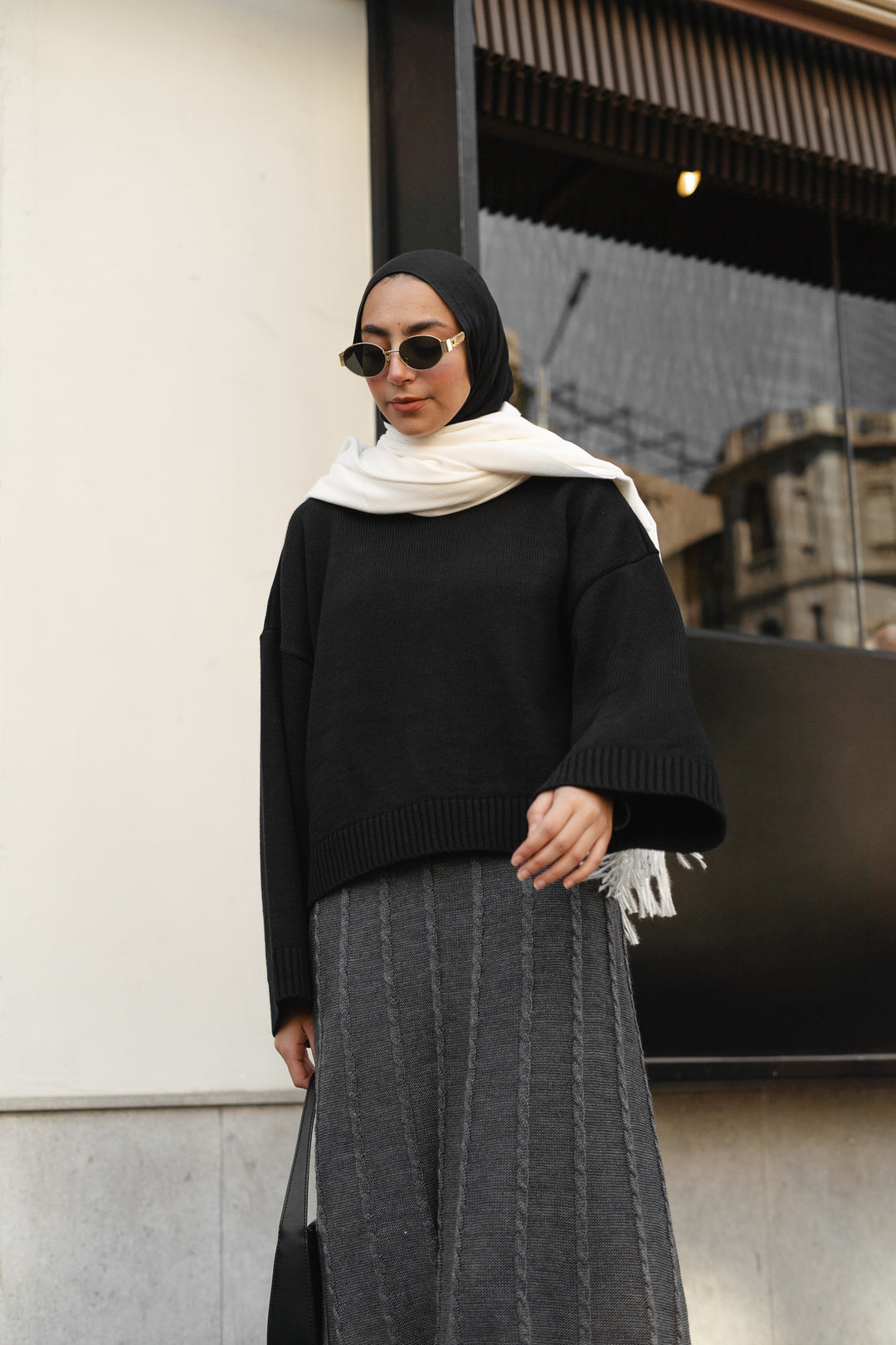 Oversized knitted pullover C0339