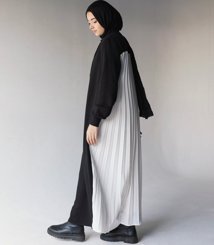 Oversized pleated dress C0160